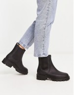 Cortina Valley chelsea boots in black