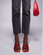 Asuka bow kitten heeled sandals in red