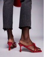 Asuka bow kitten heeled sandals in red